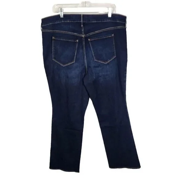 NEW Old Navy Mid Rise Kicker Boot Cut Jeans Dark Wash Womens Size 20 - Picture 2 of 8